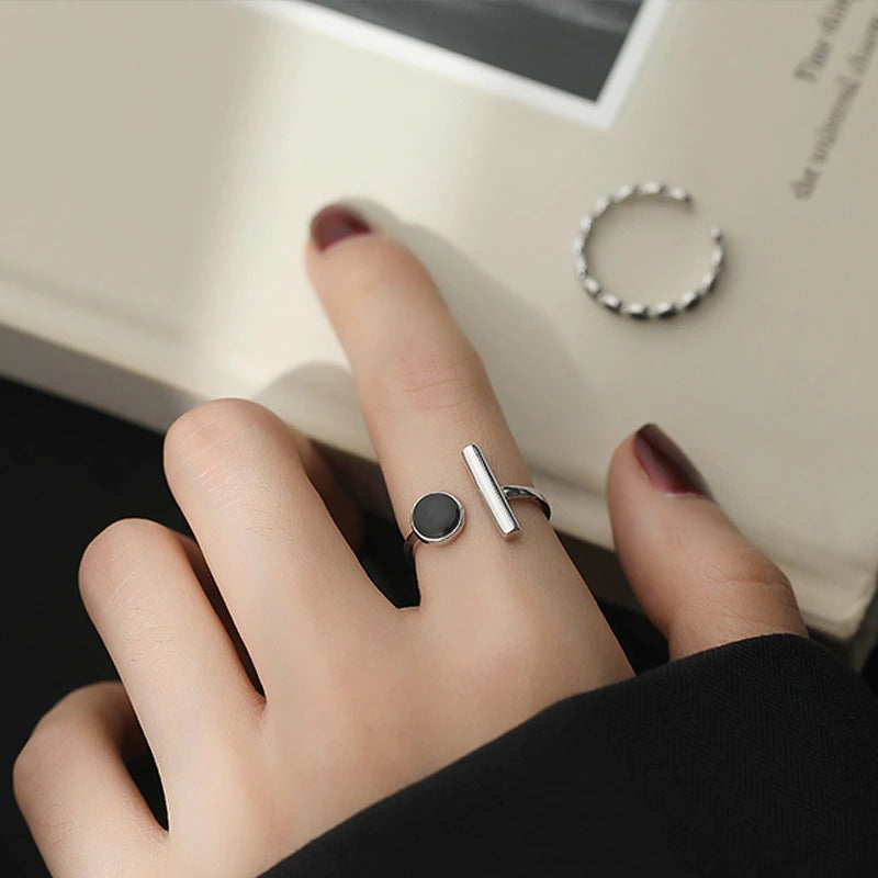 Mulo sterling silver adjustable ring